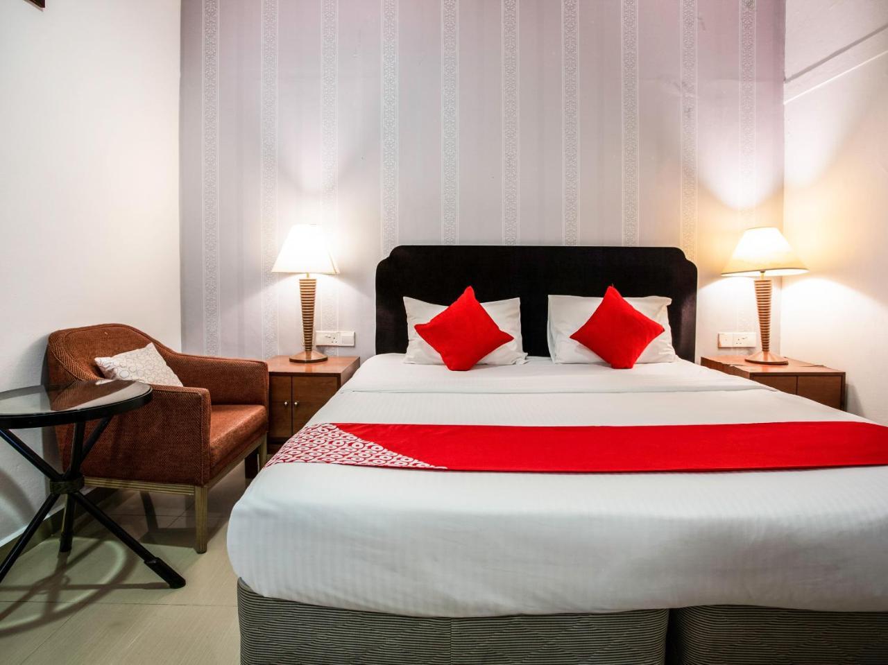 Oyo 104 Pegasus Hotel Singapore Eksteriør bilde