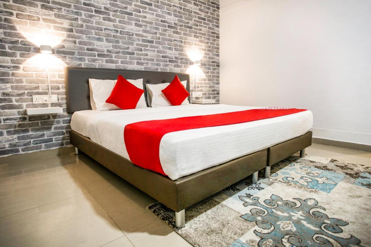 Oyo 104 Pegasus Hotel Singapore Eksteriør bilde